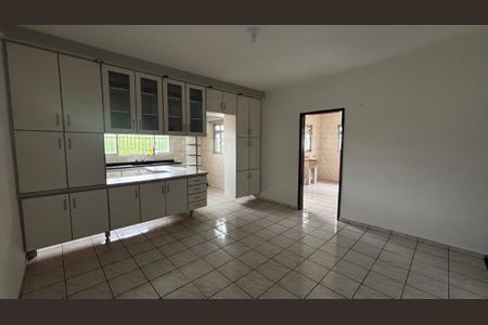 Casa à venda com 250m², 4 quartos e 2 vagasCozinha