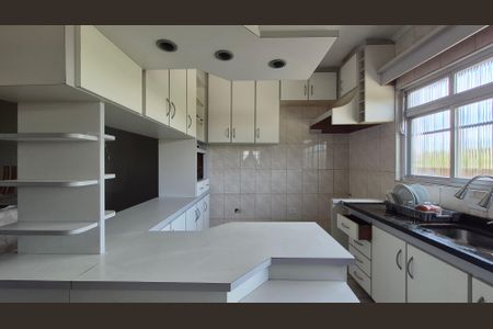 Casa à venda com 250m², 4 quartos e 2 vagasCozinha