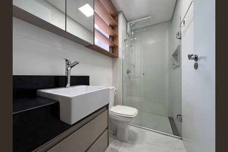 Apartamento à venda com 69m², 2 quartos e 2 vagas Apartamento à venda com 69m², 2 quartos e 2 vagasBanheiro