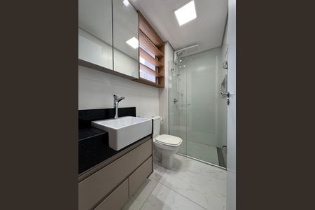 Apartamento à venda com 69m², 2 quartos e 2 vagas Apartamento à venda com 69m², 2 quartos e 2 vagasBanheiro