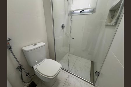 Apartamento à venda com 69m², 2 quartos e 2 vagas Apartamento à venda com 69m², 2 quartos e 2 vagasBanheiro