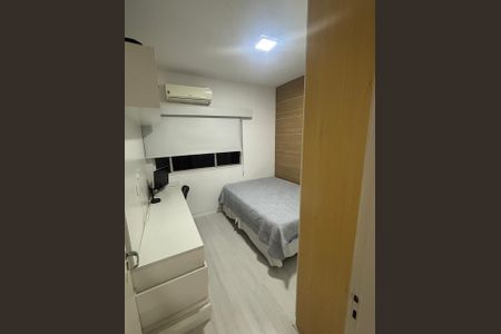 Apartamento à venda com 80m², 2 quartos e 1 vaga Apartamento à venda com 80m², 2 quartos e 1 vagaQuarto