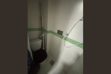 Banheiro de apartamento à venda com 2 quartos, 80m² em Santa Rosa, Niterói