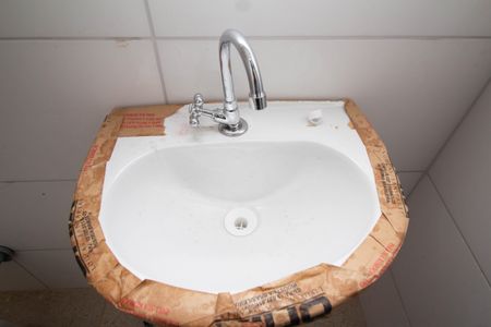 Casa para alugar com 395m², 5 quartos e 8 vagasBanheiro de serviço