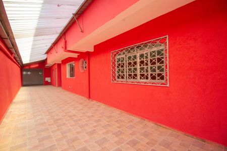 Casa para alugar com 395m², 5 quartos e 8 vagasQuintal