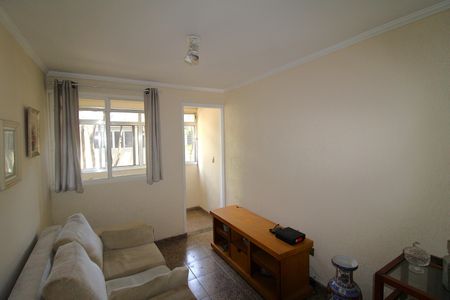 Apartamento à venda com 60m², 2 quartos e 1 vagaSala