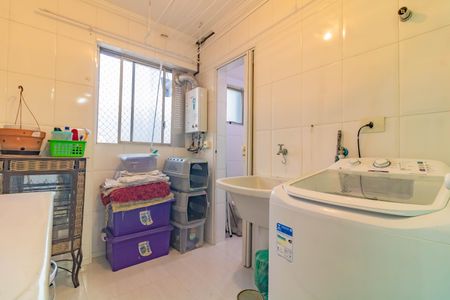 Apartamento para alugar com 72m², 2 quartos e 1 vagaÁrea de Serviço