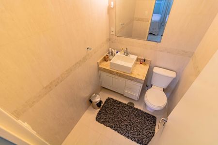 Apartamento para alugar com 72m², 2 quartos e 1 vagaBanheiro Social