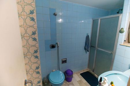 Apartamento à venda com 172m², 4 quartos e 1 vaga Apartamento à venda com 172m², 4 quartos e 1 vagaBanheiro da Suíte