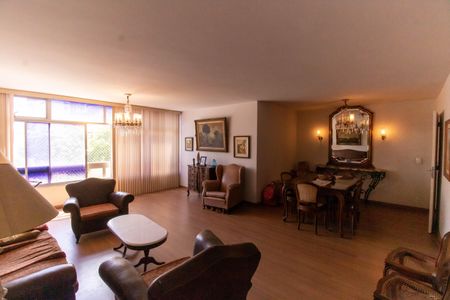 Sala de apartamento para alugar com 4 quartos, 172m² em Ingá, Niterói