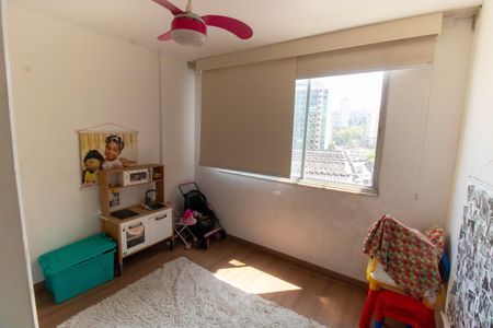 Apartamento à venda com 172m², 4 quartos e 1 vaga Apartamento à venda com 172m², 4 quartos e 1 vagaQuarto 2