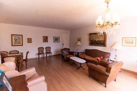 Sala de apartamento para alugar com 4 quartos, 172m² em Ingá, Niterói