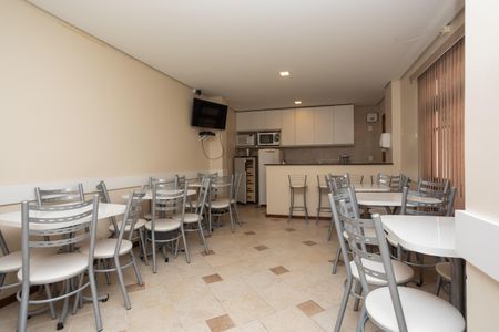 Apartamento à venda com 180m², 3 quartos e 2 vagasÁrea comum - Salão de festas