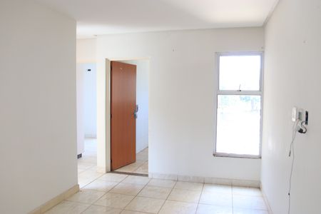 Sala de apartamento para alugar com 2 quartos, 52m² em Setor Centro Oeste, Goiânia