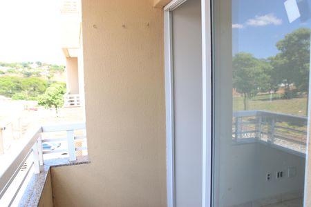 Apartamento para alugar com 52m², 2 quartos e 1 vagaSacada