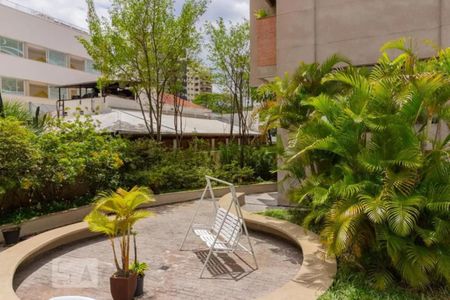 Apartamento para alugar com 50m², 1 quarto e 1 vaga Apartamento para alugar com 50m², 1 quarto e 1 vagaÁrea comum - Área verde