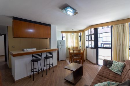 Sala de apartamento para alugar com 1 quarto, 50m² em Campo Belo, São Paulo