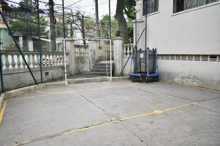 Apartamento à venda com 54m², 2 quartos e 1 vaga Apartamento à venda com 54m², 2 quartos e 1 vagaQuadra