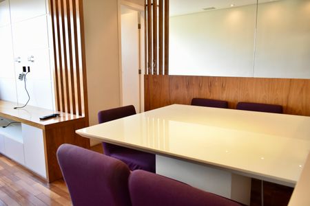 Sala de apartamento à venda com 2 quartos, 54m² em Mirandópolis, São Paulo