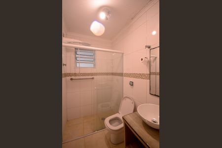 Casa à venda com 100m², 2 quartos e 1 vaga Casa à venda com 100m², 2 quartos e 1 vagaBanheiro