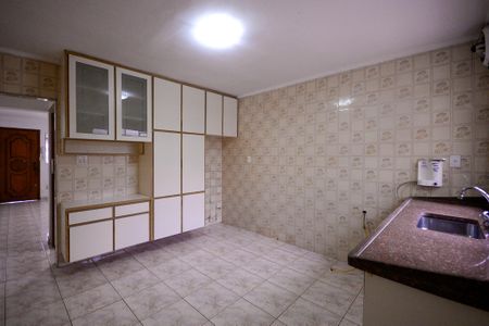 Casa à venda com 100m², 2 quartos e 1 vaga Casa à venda com 100m², 2 quartos e 1 vagaCozinha