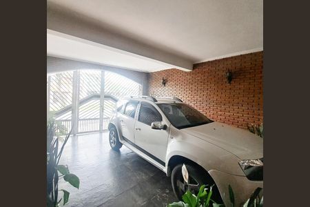 Casa à venda com 246m², 2 quartos e 2 vagasGaragem