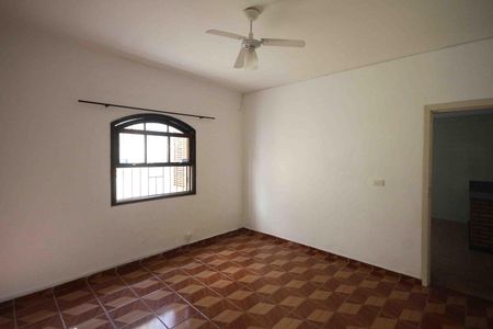 Casa à venda com 298m², 6 quartos e 4 vagas Casa à venda com 298m², 6 quartos e 4 vagasQuarto 03