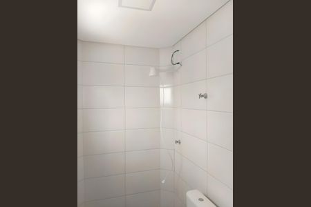 Banheiro de apartamento à venda com 2 quartos, 44m² em Parque Erasmo Assunção, Santo André