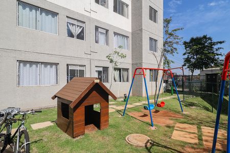 Apartamento à venda com 43m², 2 quartos e sem vagaÁrea comum - Playground