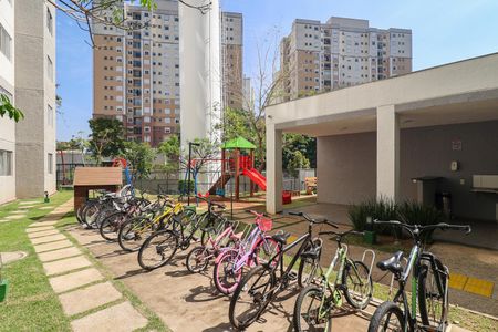 Apartamento à venda com 43m², 2 quartos e sem vagaÁrea comum