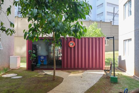 Apartamento à venda com 43m², 2 quartos e sem vagaÁrea comum