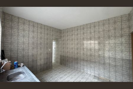 Casa para alugar com 50m², 2 quartos e sem vaga Casa para alugar com 50m², 2 quartos e sem vagaCozinha