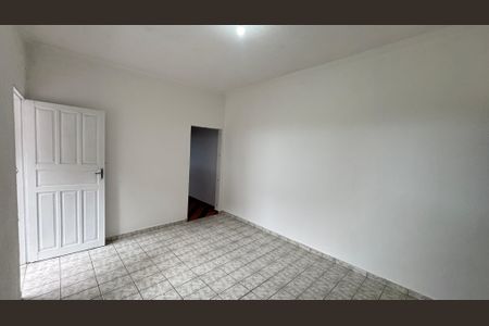 Casa para alugar com 50m², 2 quartos e sem vaga Casa para alugar com 50m², 2 quartos e sem vagaSala