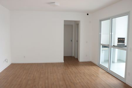 Sala de apartamento para alugar com 2 quartos, 84m² em Parque Esplanada, Embu das Artes