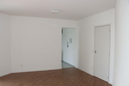 Sala de apartamento para alugar com 2 quartos, 84m² em Parque Esplanada, Embu das Artes