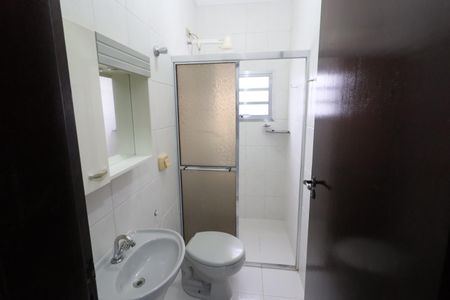 Casa para alugar com 125m², 3 quartos e 2 vagasBanheiro 2