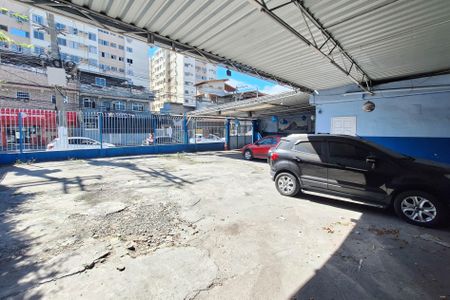 Casa à venda com 300m², 2 quartos e 12 vagasQuintal