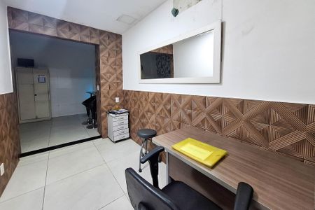 Casa à venda com 300m², 2 quartos e 12 vagasCopa