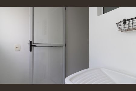 Apartamento à venda com 43m², 2 quartos e sem vaga Apartamento à venda com 43m², 2 quartos e sem vagaÁrea de Serviço