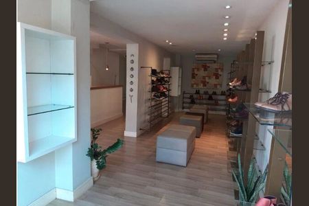 Casa à venda com 3 quartos, 210m² em Perdizes, São Paulo