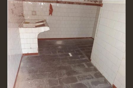 Casa à venda com 210m², 3 quartos e 2 vagas