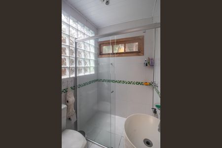 Casa à venda com 200m², 3 quartos e 2 vagasBanheiro