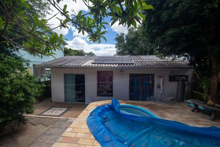 Casa à venda com 200m², 3 quartos e 2 vagasPiscina