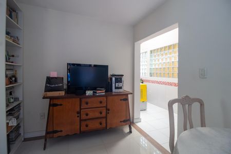 Casa à venda com 200m², 3 quartos e 2 vagassala 2