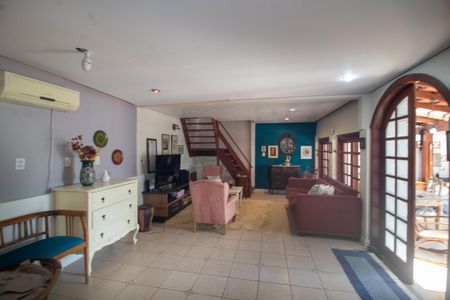 Casa à venda com 200m², 3 quartos e 2 vagassala 2