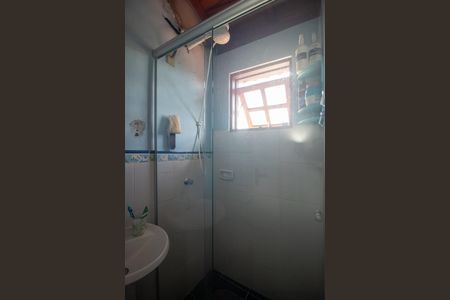 Casa à venda com 200m², 3 quartos e 2 vagasBanheiro da Suíte