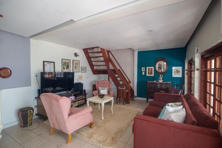 Casa à venda com 200m², 3 quartos e 2 vagasSala casa 2