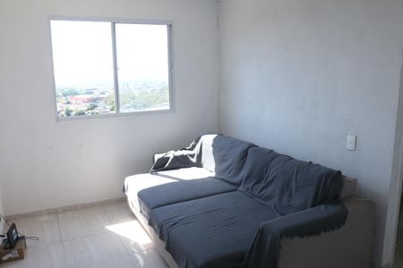 Sala de apartamento para alugar com 1 quarto, 45m² em Cerâmica, Nova Iguaçu