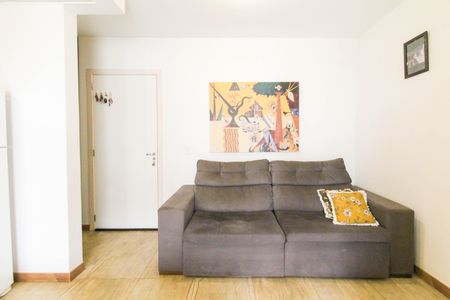 Apartamento à venda com 52m², 2 quartos e 3 vagas Apartamento à venda com 52m², 2 quartos e 3 vagasSala