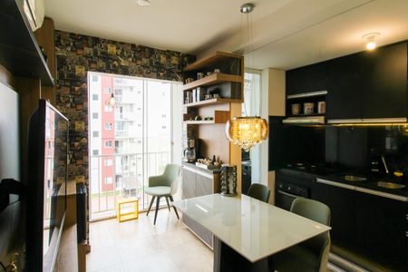 Sala de apartamento à venda com 2 quartos, 52m² em Fátima, Canoas